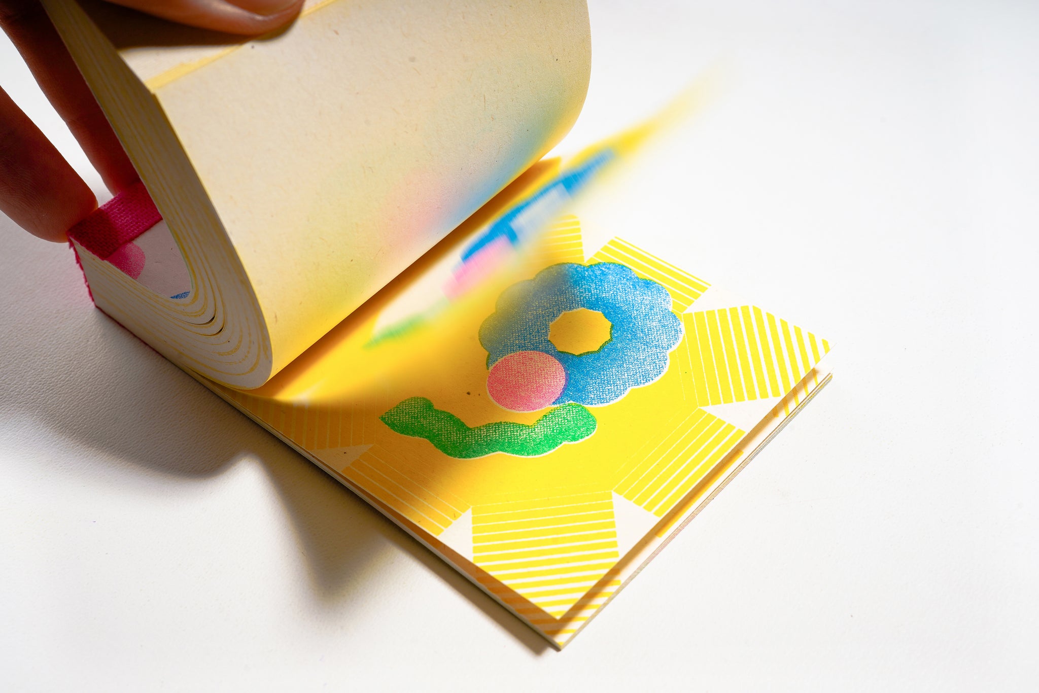 0, 1, 2, 3, 4, 5, 6, 7, 8, 9 Flip Book from The 1984, published by Binatang Press!