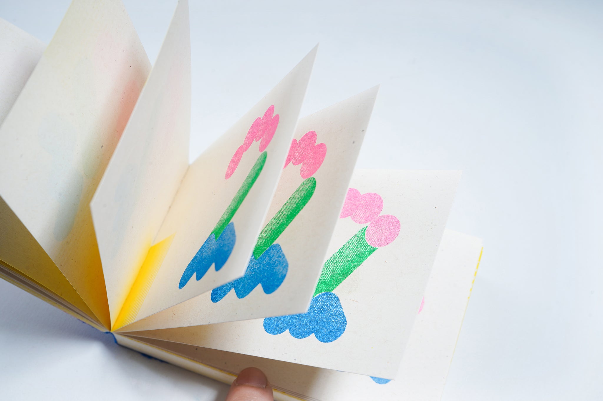 0, 1, 2, 3, 4, 5, 6, 7, 8, 9 Flip Book from The 1984, published by Binatang Press!